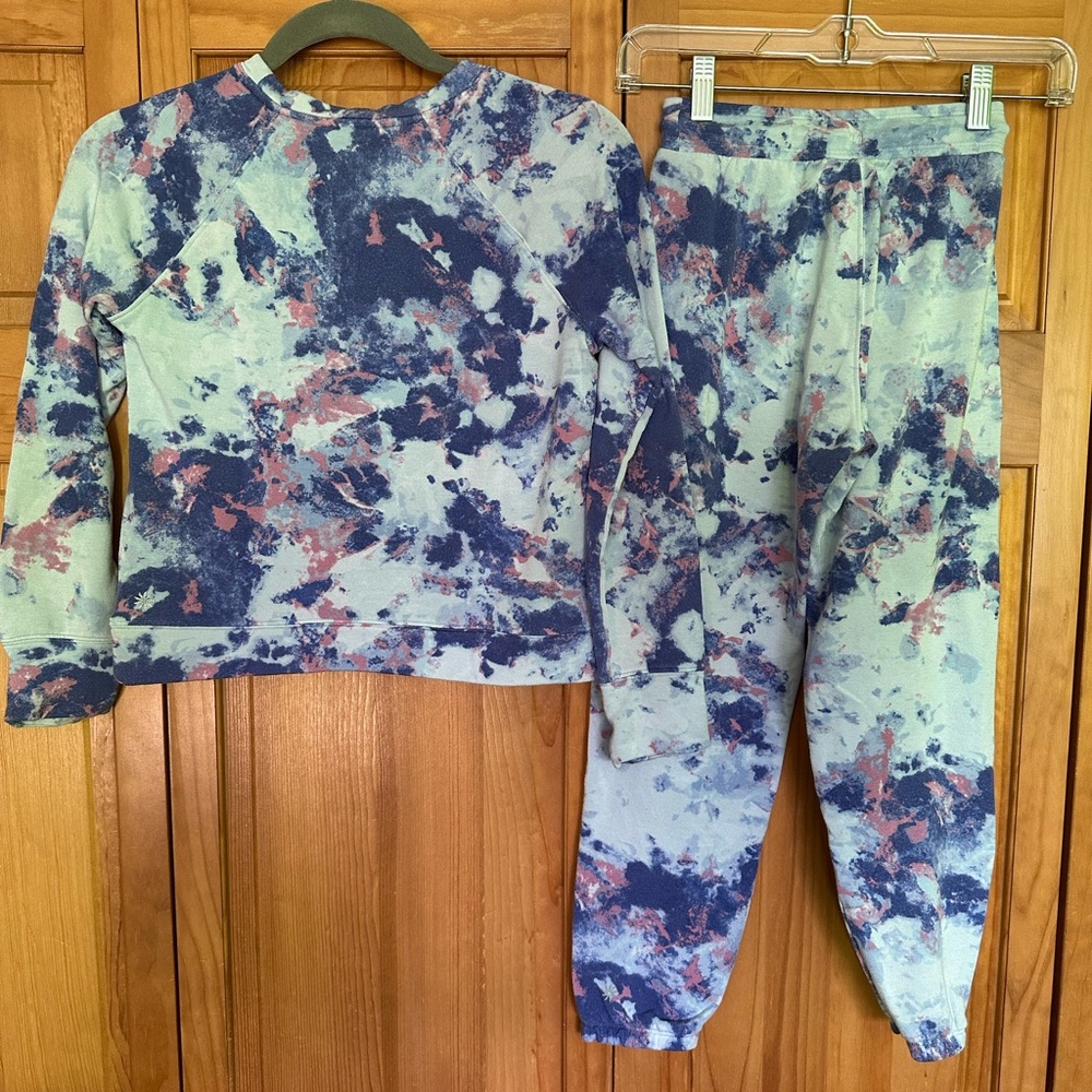 Abercrombie Kids Blue and Pink Matching Set